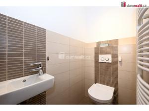 Prodej rodinného domu, Praha - Lochkov, K úvozu, 261 m2