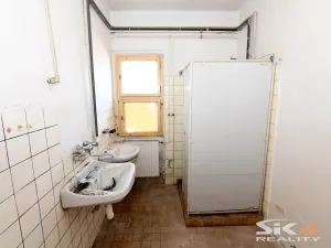 Prodej výrobních prostor, Louny, Říční, 2310 m2
