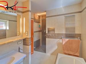 Prodej rodinného domu, Černouček, 180 m2