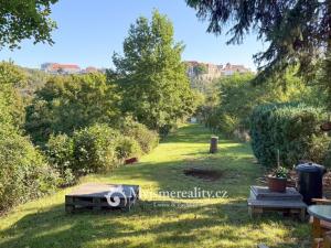 Prodej zahrady, Znojmo, 1506 m2