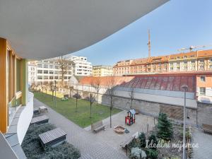 Pronájem bytu 2+kk, Praha - Libeň, Kurta Konráda, 53 m2