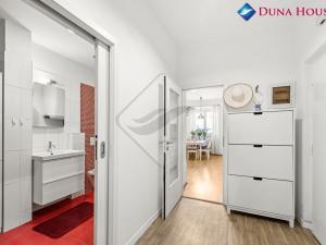 Prodej bytu 2+kk, Praha - Žižkov, Jeseniova, 46 m2