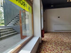 Pronájem obchodního prostoru, Valašské Meziříčí, Vsetínská, 130 m2