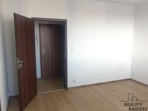 Pronájem bytu 2+1, Břeclav, Na Valtické, 48 m2