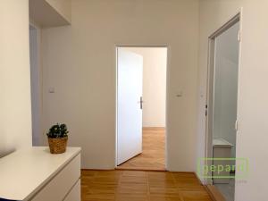 Pronájem bytu 3+1, Olomouc, Masarykova třída, 107 m2