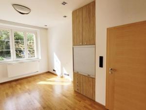 Pronájem bytu 3+1, Praha - Košíře, Na výši, 111 m2