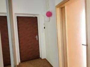 Pronájem bytu 3+1, Praha - Košíře, Na výši, 111 m2