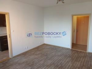 Pronájem bytu 3+1, Jihlava, Vrchlického, 74 m2