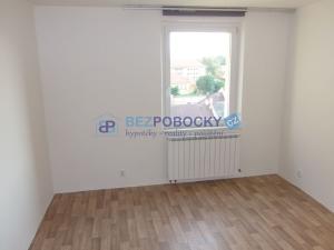 Pronájem bytu 3+1, Jihlava, Vrchlického, 74 m2