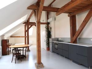 Pronájem bytu 2+kk, Praha - Žižkov, Jeronýmova, 80 m2