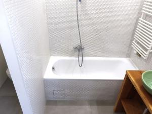 Pronájem bytu 2+kk, Praha - Žižkov, Jeronýmova, 80 m2