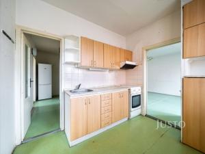 Prodej bytu 3+1, Třeboň - Třeboň II, Svobody, 72 m2