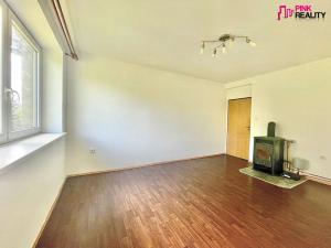 Pronájem bytu 2+1, Liberk - Uhřínov, 58 m2