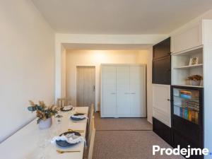 Prodej bytu 3+1, Brno - Lesná, Nejedlého, 65 m2