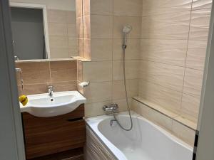 Prodej bytu 3+1, Ostrava, Gajdošova, 74 m2