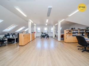 Prodej výrobních prostor, Mankovice, 2880 m2