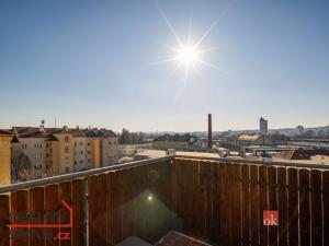 Pronájem bytu 2+kk, Brno - Komárov, Komárovská, 78 m2