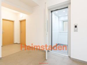 Pronájem bytu 2+kk, Ostrava - Poruba, Hlavní třída, 39 m2