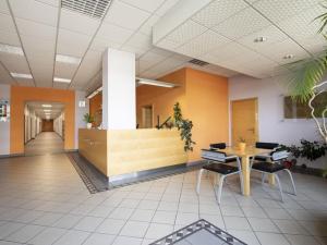 Pronájem kanceláře, Praha - Malešice, Počernická, 75 m2