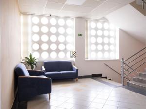 Pronájem kanceláře, Praha - Malešice, Počernická, 75 m2