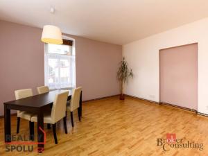 Prodej bytu 2+kk, Plzeň - Doubravka, Nad Týncem, 63 m2