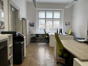 Pronájem kanceláře, Praha - Smíchov, Na bělidle, 105 m2