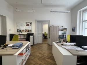 Pronájem kanceláře, Praha - Smíchov, Na bělidle, 105 m2