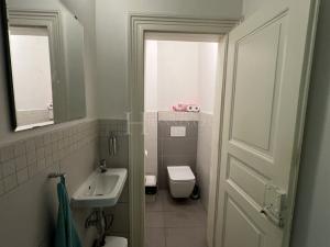 Pronájem kanceláře, Praha - Smíchov, Na bělidle, 105 m2