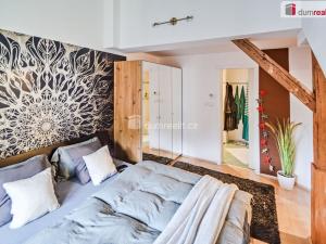 Prodej bytu 2+kk, Praha - Smíchov, Na Zatlance, 53 m2