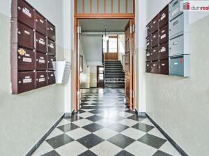Prodej bytu 2+kk, Praha - Smíchov, Na Zatlance, 53 m2