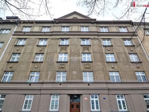 Prodej bytu 2+kk, Praha - Smíchov, Na Zatlance, 53 m2
