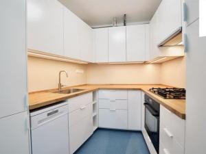 Pronájem bytu 3+kk, Praha - Petrovice, Rezlerova, 65 m2