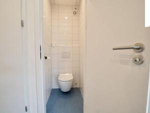 Pronájem bytu 3+kk, Praha - Petrovice, Rezlerova, 65 m2