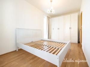 Pronájem bytu 2+kk, Praha - Letňany, Pavla Beneše, 50 m2