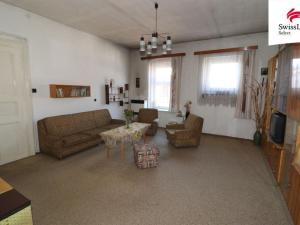 Prodej bytu 2+1, Nejdek, náměstí Karla IV., 74 m2