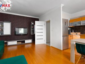 Prodej bytu 3+kk, Karlovy Vary - Drahovice, Zbrojnická, 91 m2
