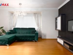 Prodej bytu 3+kk, Karlovy Vary - Drahovice, Zbrojnická, 91 m2