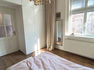 Pronájem bytu 2+kk, Praha - Nusle, Lounských, 62 m2