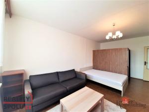 Pronájem bytu 1+1, Kostelec nad Orlicí, Proškova, 47 m2