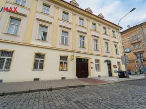 Pronájem obchodního prostoru, Praha - Karlín, Prvního pluku, 74 m2