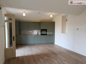 Pronájem bytu 1+kk, Praha - Nusle, Boleslavova, 34 m2