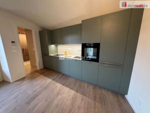 Pronájem bytu 1+kk, Praha - Nusle, Boleslavova, 34 m2