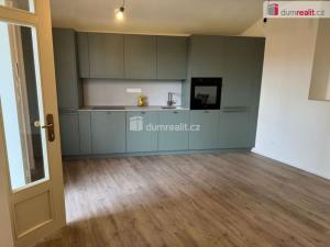 Pronájem bytu 1+kk, Praha - Nusle, Boleslavova, 34 m2