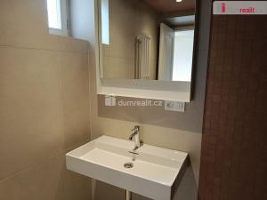 Pronájem bytu 1+kk, Praha - Nusle, Boleslavova, 34 m2