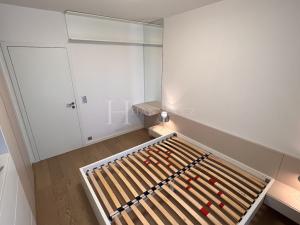 Pronájem bytu 3+kk, Praha - Libeň, Menclova, 85 m2