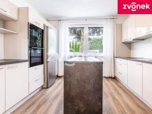 Prodej rodinného domu, Zlín - Kudlov, 336 m2