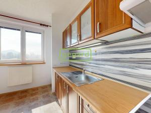 Prodej bytu 3+1, Brniště - Luhov, 79 m2