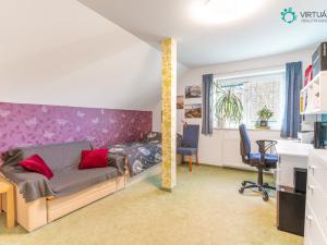 Prodej rodinného domu, Kamenice - Ládví, Luční, 200 m2