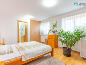 Prodej rodinného domu, Kamenice - Ládví, Luční, 200 m2