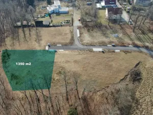 Prodej pozemku pro bydlení, Hluboká nad Vltavou, Lesní, 1350 m2